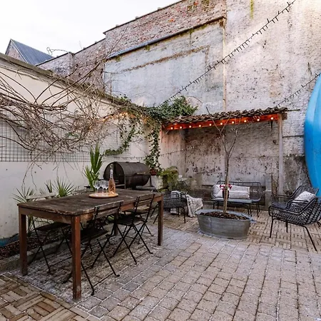 Апартаменты With Courtyard In Top Location In