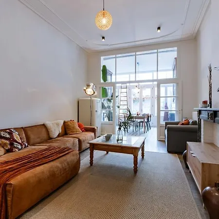 With Courtyard In Top Location In Апартаменты